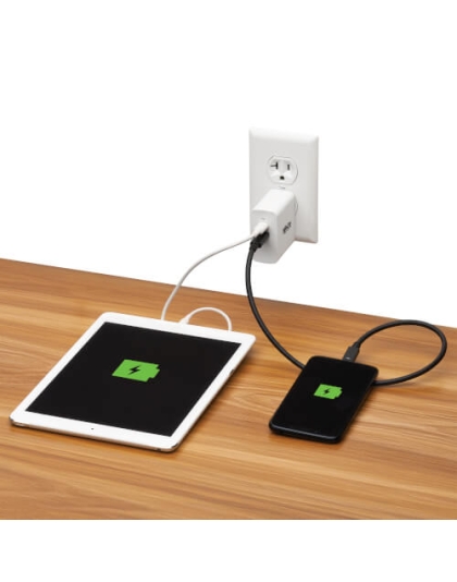 Dual-Port Compact USB-C Wall Charger