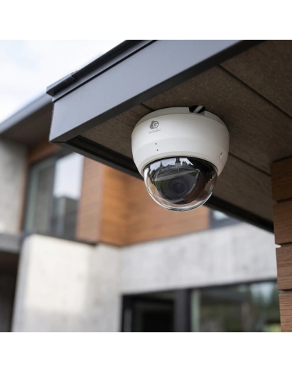 AI Indoor/Outdoor 5MP Dome Camera: 132-Degree