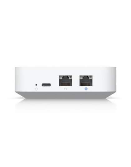 Cloud Gateway and WiFi 6 AP